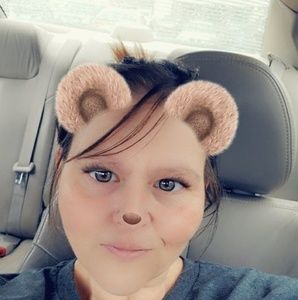 Meet your Posher, Brandi